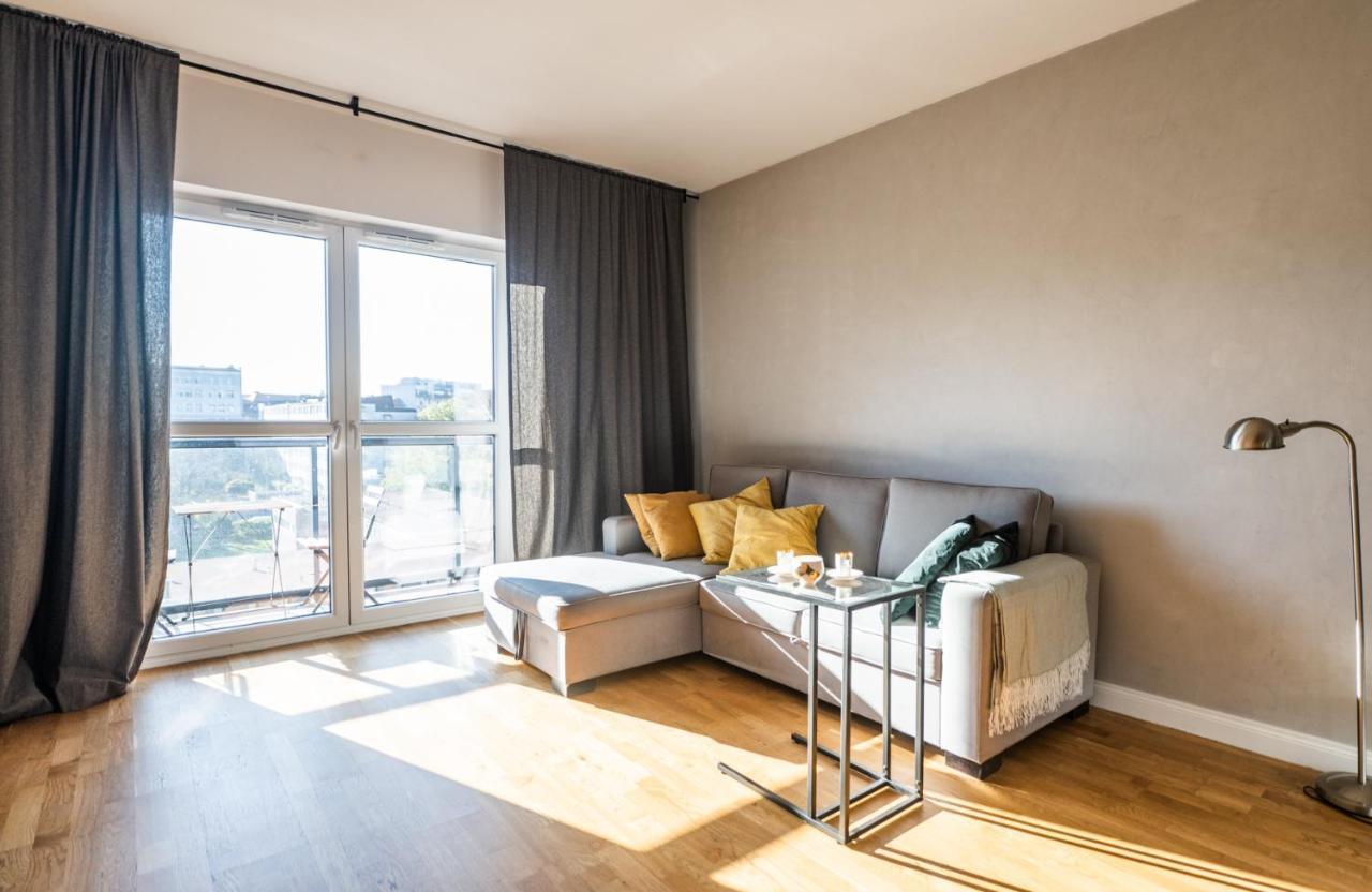Krucza ~ Self Check-in 24h ~ Parking And Lift Apartament *